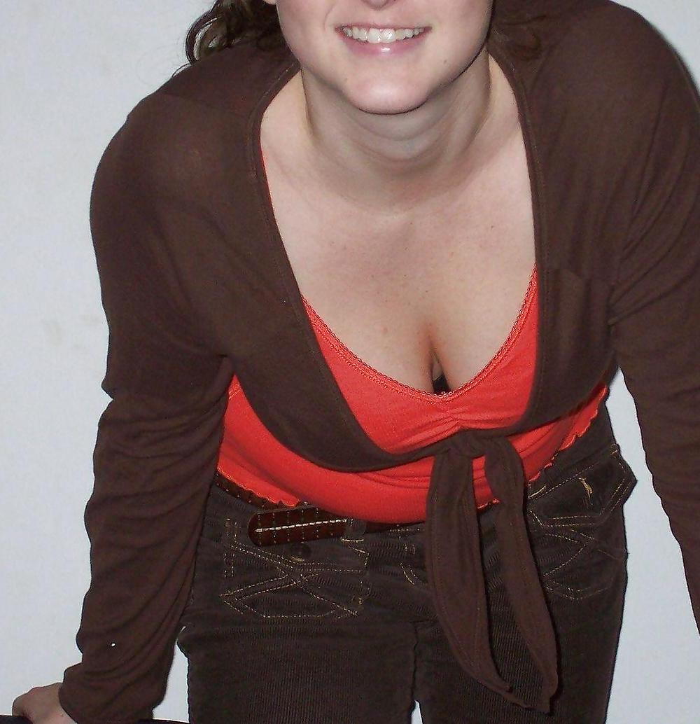 25P SEXY JUGENDLICHE FREUNDIN ZEIGT AN