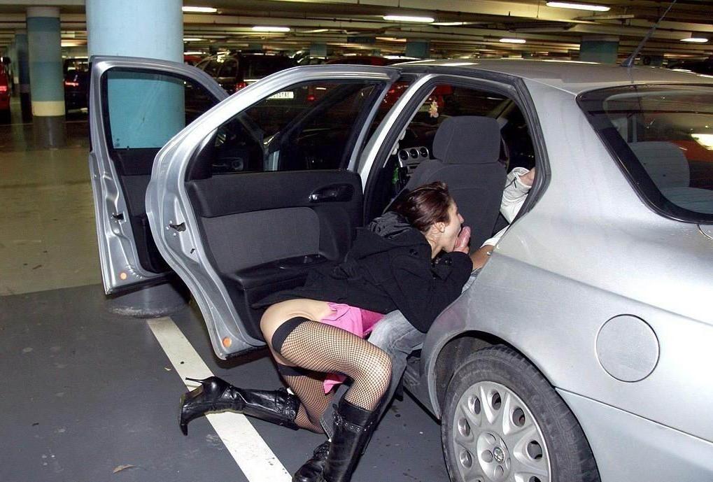 12P Car sluts posing and fucking their cars