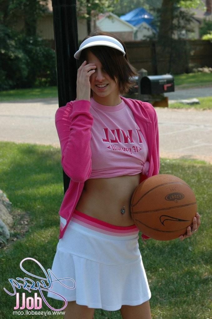 15P Basketball playing teen upskirt