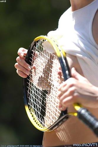 22P Brunette inserting tennis rack