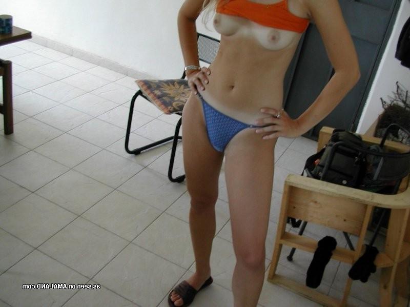 15P Petite blonde teenage girlfriend poses in panties