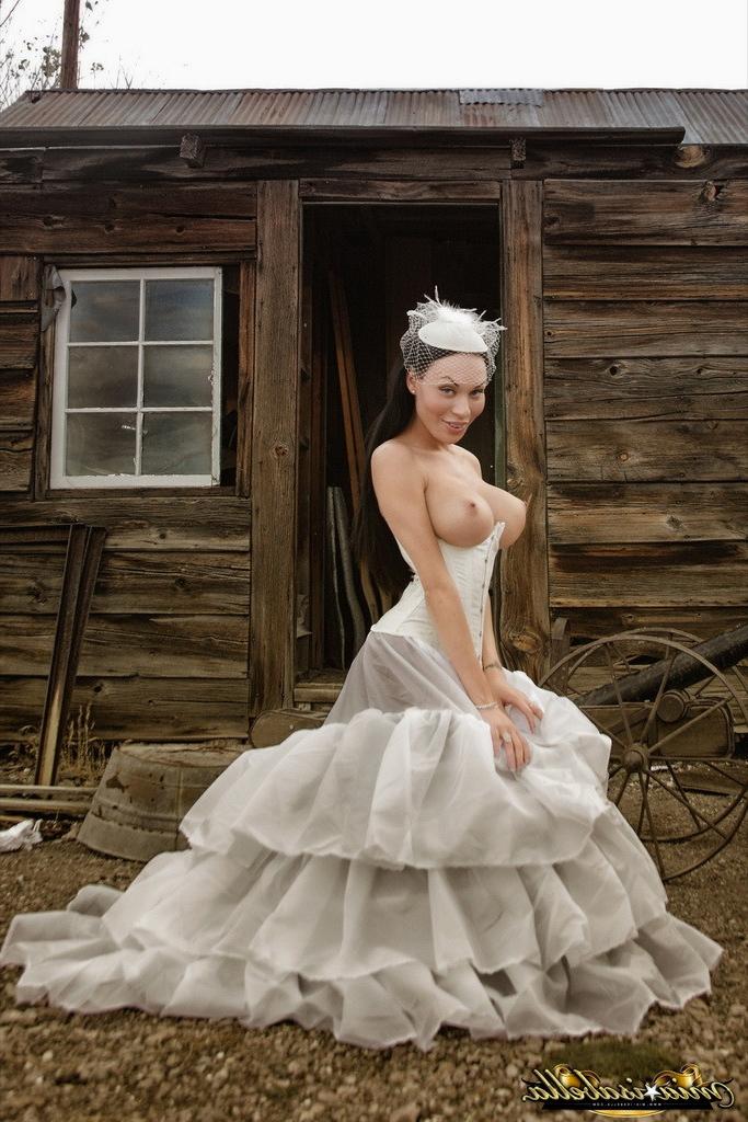 12P Stunning Mia posing in a gorgeous wedding dress