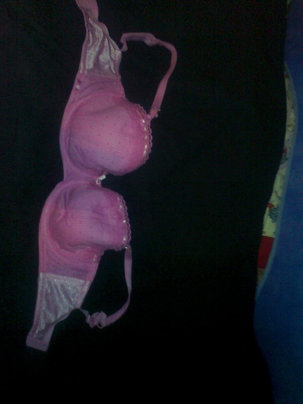 13P My friend wife 34DD padded bra