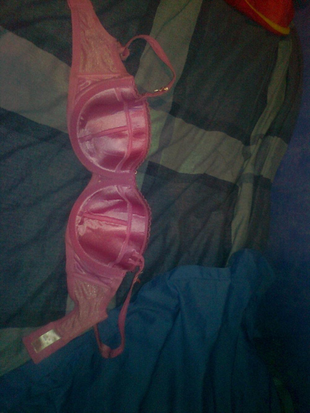 13P My friend wife 34DD padded bra