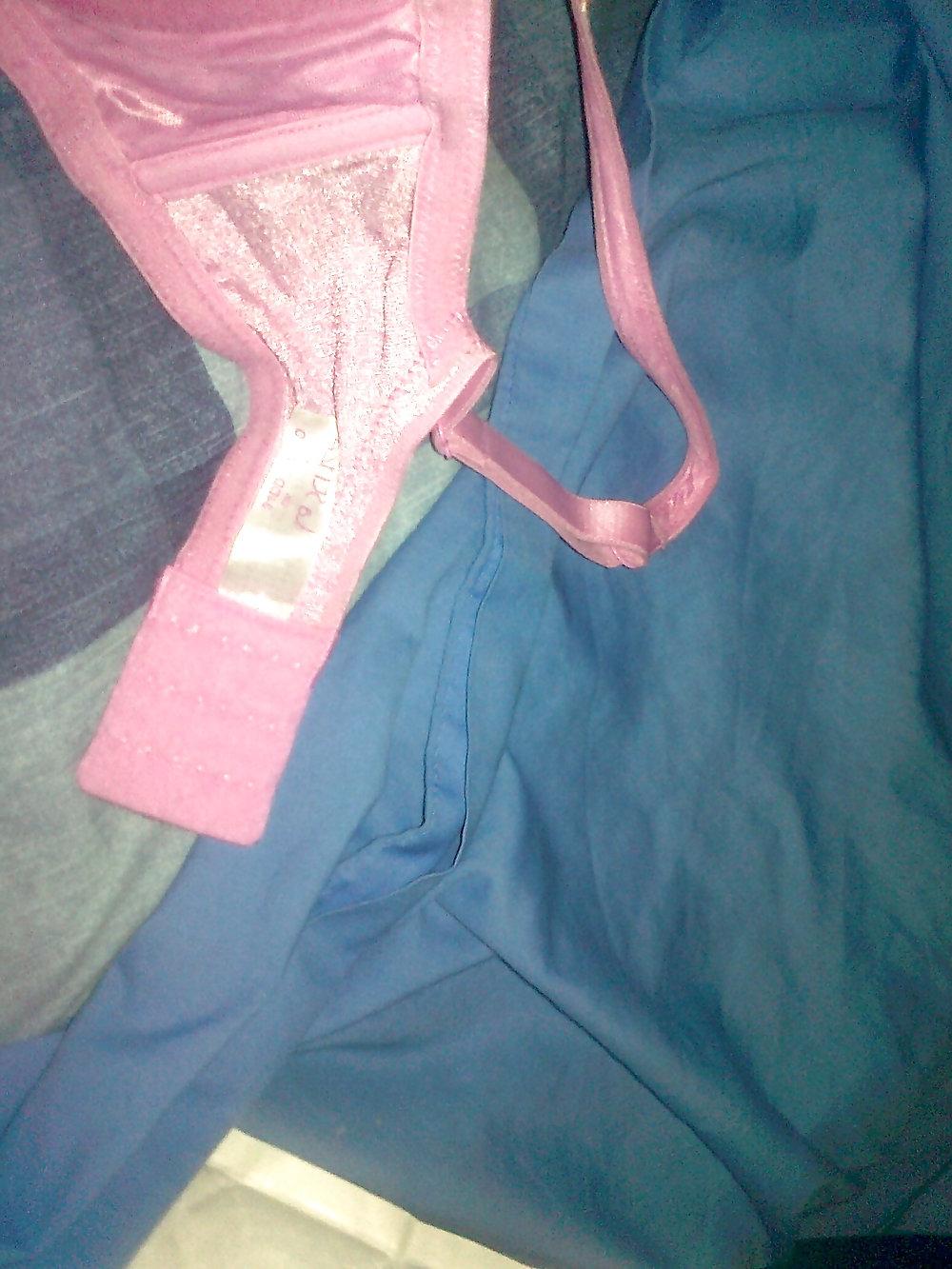 13P My friend wife 34DD padded bra