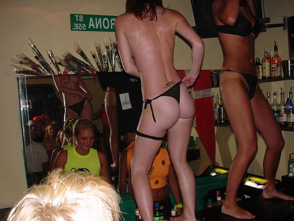 16P Drunk teens stripping down to their thongs in a bar