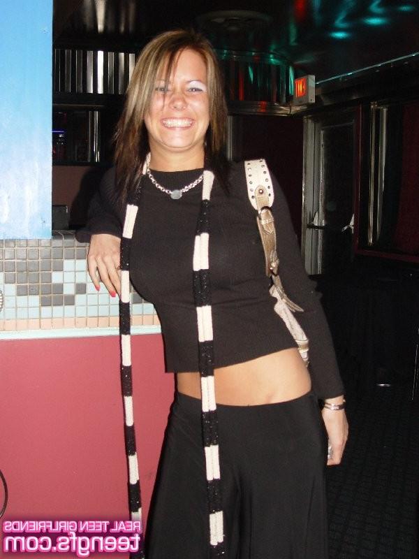 16P Young drunk girl and her friends flashing their tits in bar