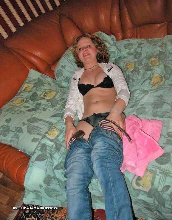 15P Redhead 18 year old girlfriend showers and sucks