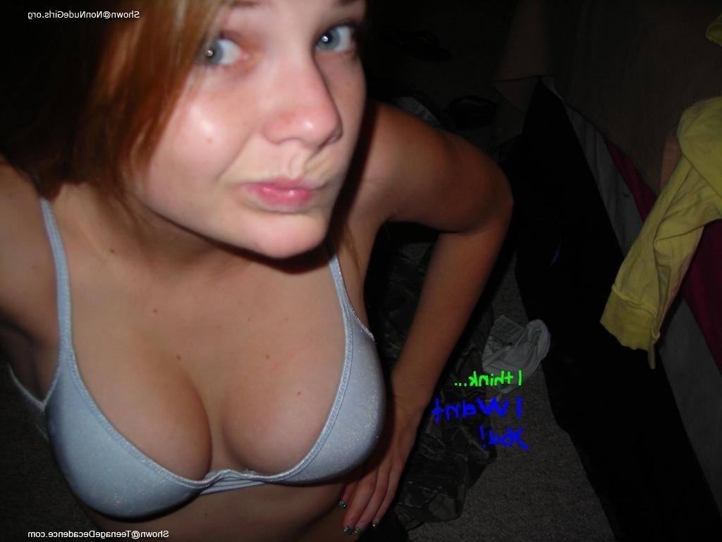 16P Redhead rebel girl