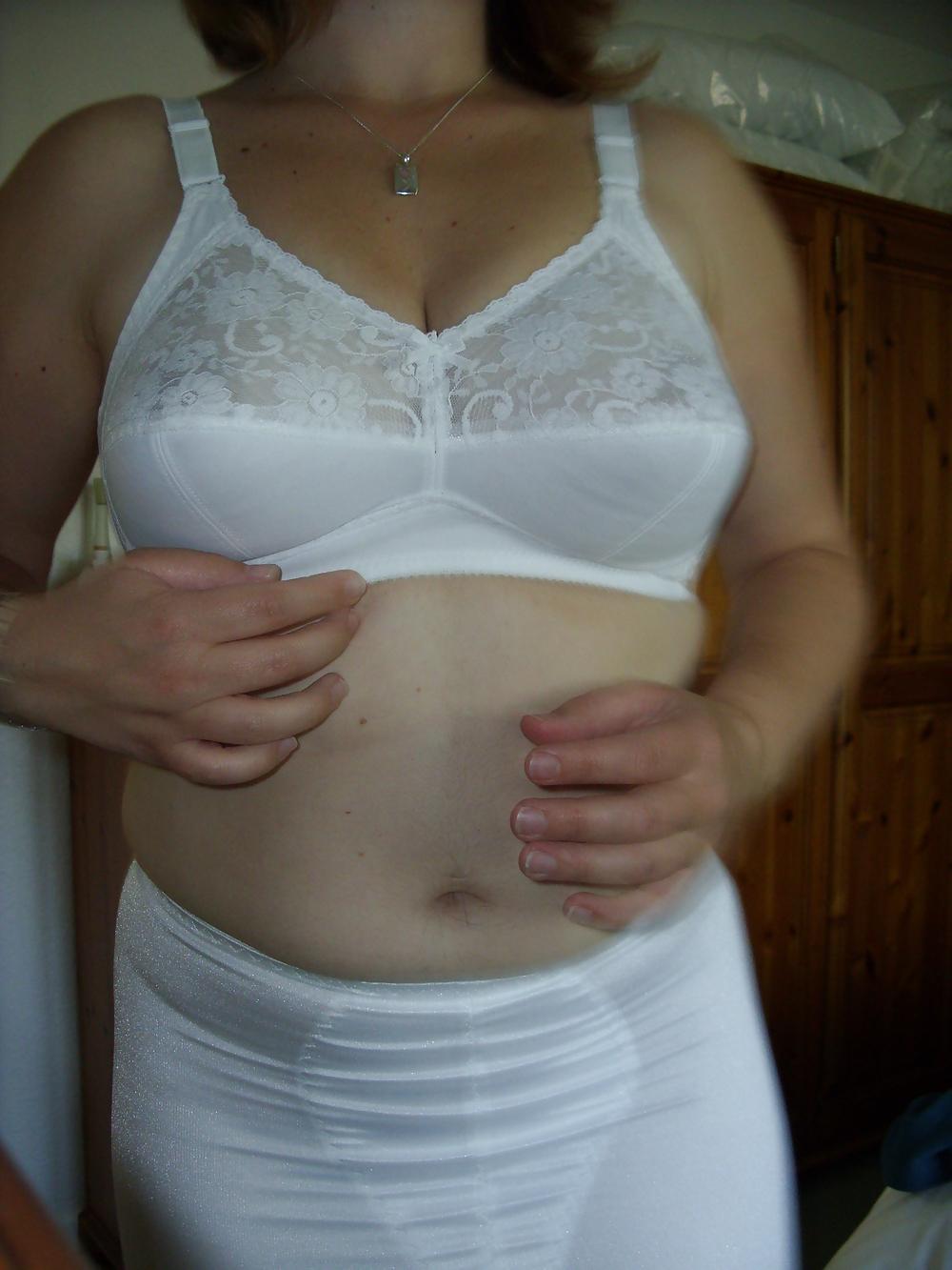 16P Karen from Staffs wearing a girdle