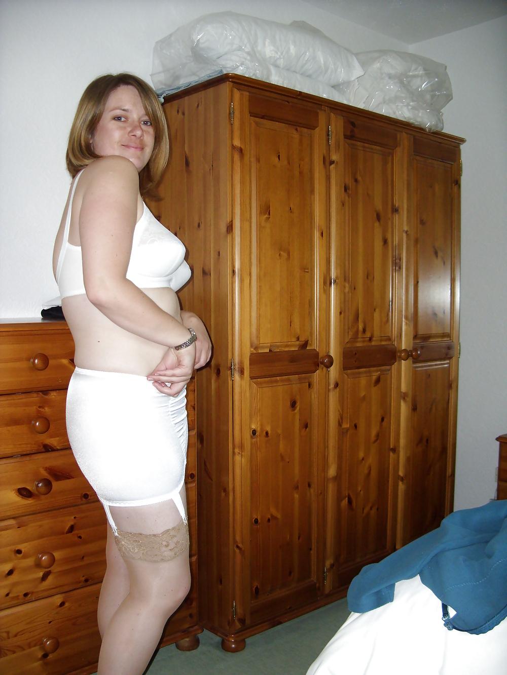 16P Karen from Staffs wearing a girdle
