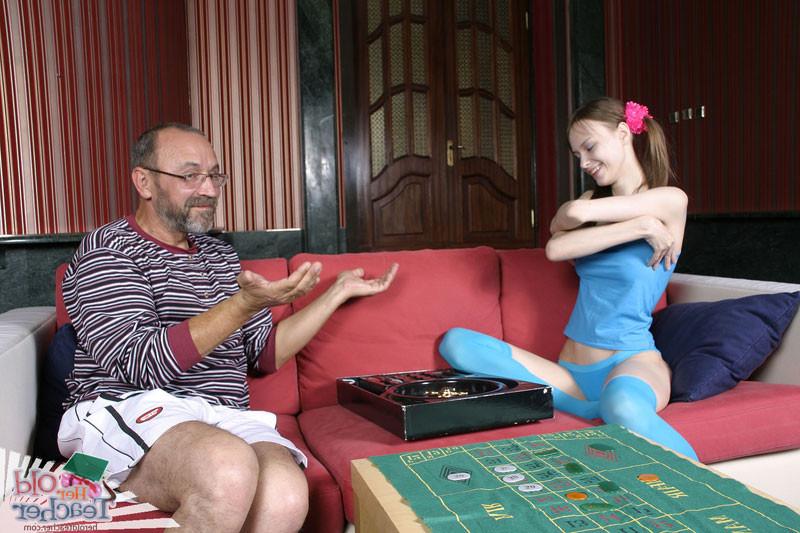 20P Pigtailed cutie sucks and fucks her old teacher for extra credit