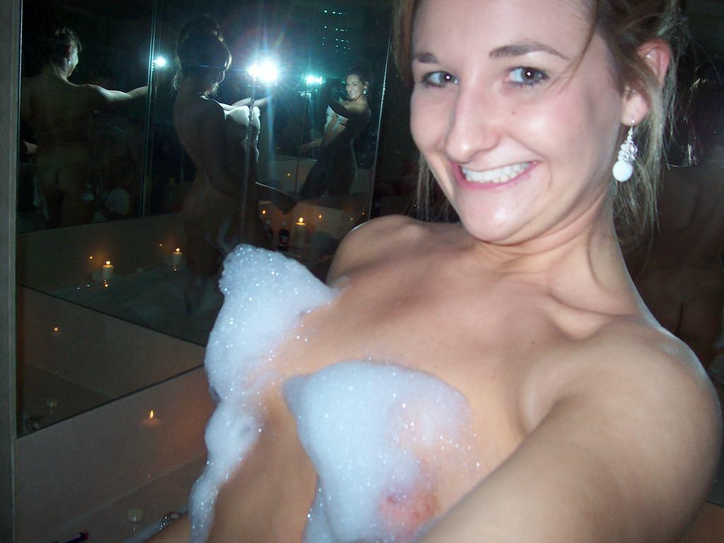 15P Barely legal amateur girlfriend sucks cock in hot tub after prom