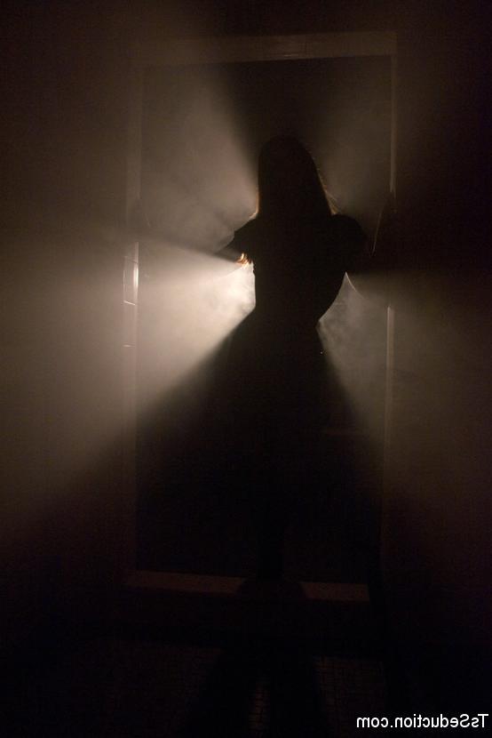 15P Tiffany Star ts dominant ass and face fucks in the locker room