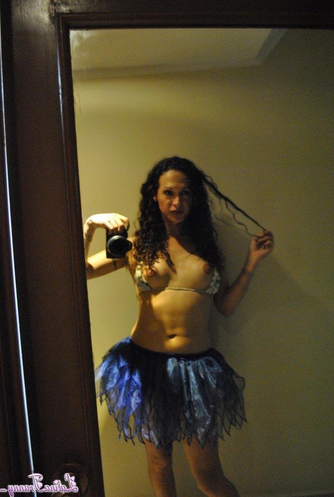 12P Naughty shots of Nikki Montero in Cancun