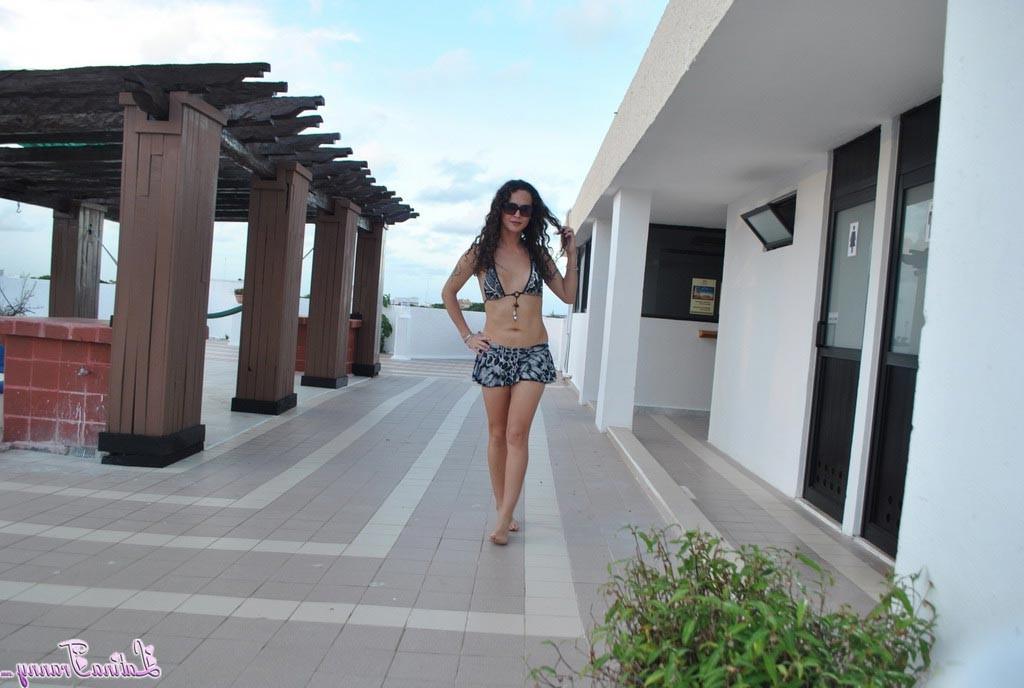 12P Naughty shots of Nikki Montero in Cancun
