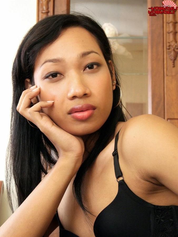 15P Asian Tgirl Takes Off Her Panties And Jerks Off Hard