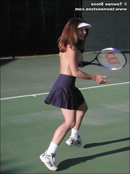 15P Tennis players skirt flys up when shes playing