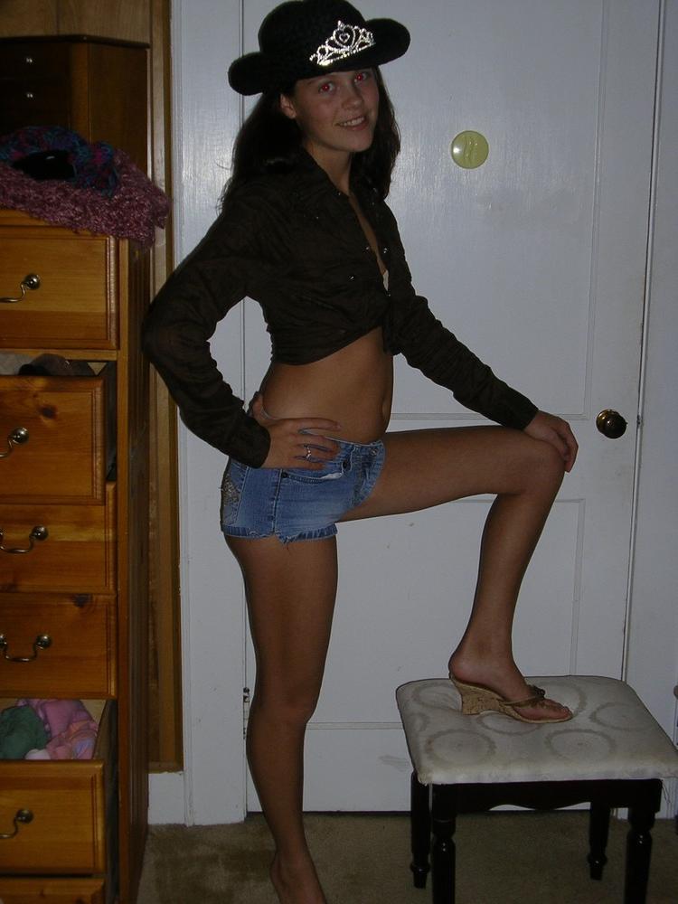 15P Exgf sucking cock and getting nailed hard in her dorm room