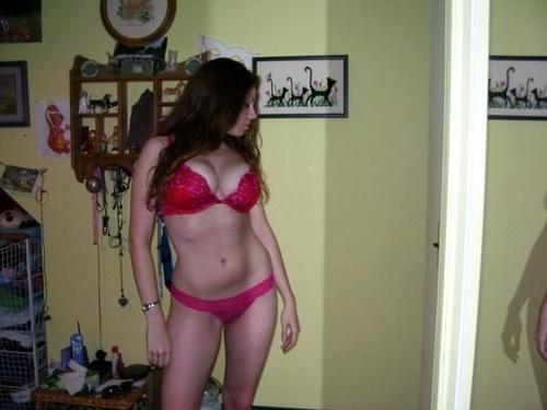 15P Many pretty and hot amateur teens undressing and posing sexy