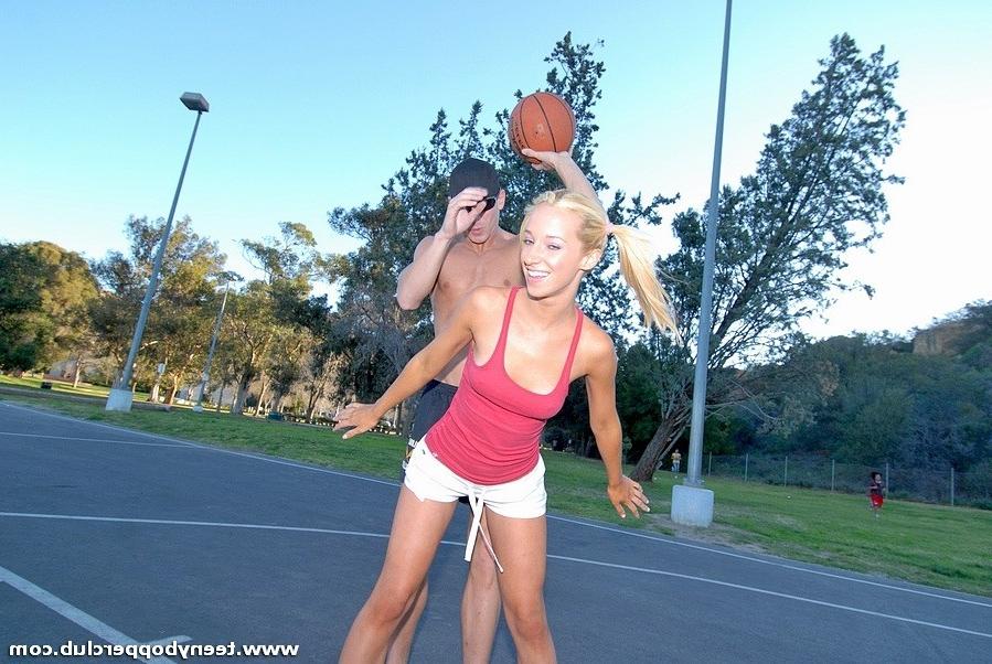 20P Naughty basketball player shoots partner's dick inside her slit