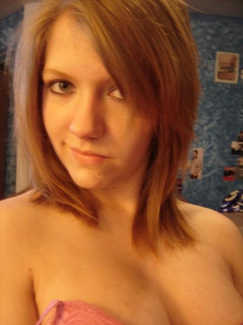 18P Cute blonde honey stripping and selfshooting in her room