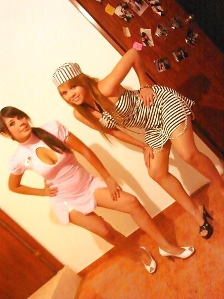 11P Lovely Mexican Teens