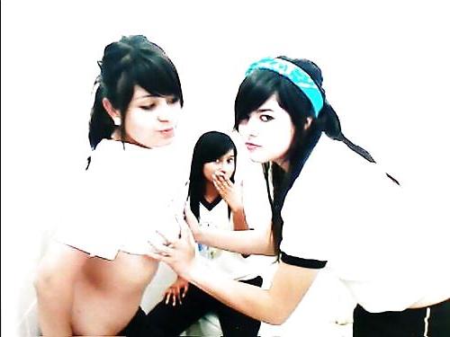 11P Lovely Mexican Teens