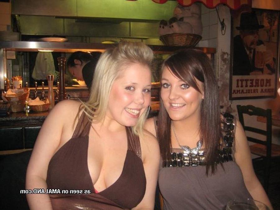 15P BBW bar girl