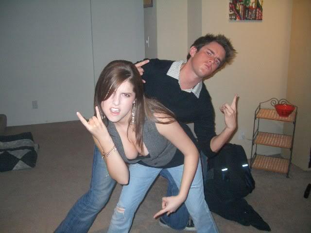 19P Private pics of Anna Kendrick