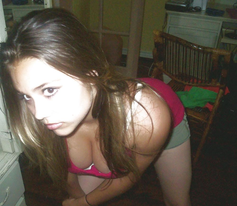 20P Cum on her face 4