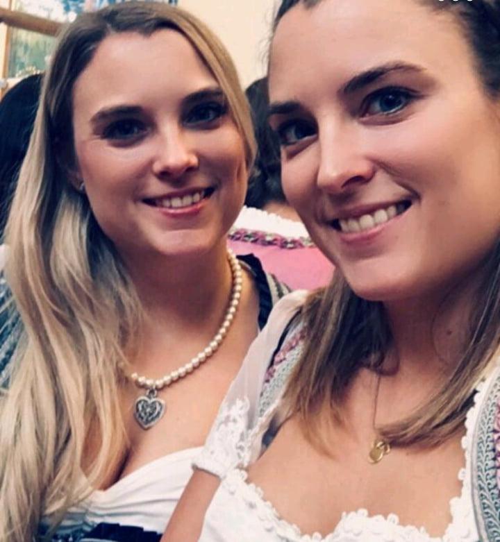 20P Sexy Dirndl Girls 407