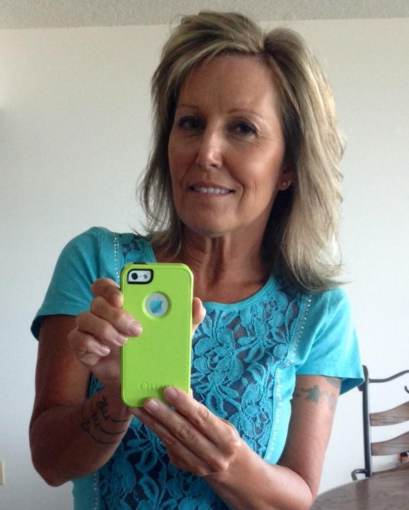 25P Sexy Fit MILF Whore Loves Being A Three Hole Cock Slut