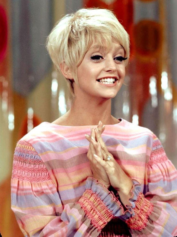 25P Sex Symbols you may have forgotten - Goldie Hawn
