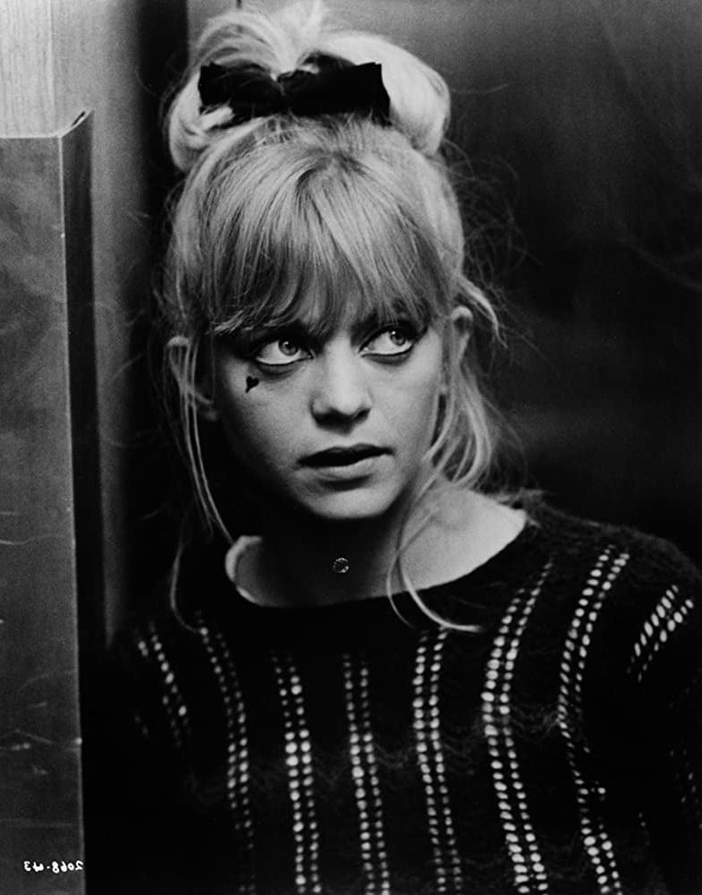 25P Sex Symbols you may have forgotten - Goldie Hawn