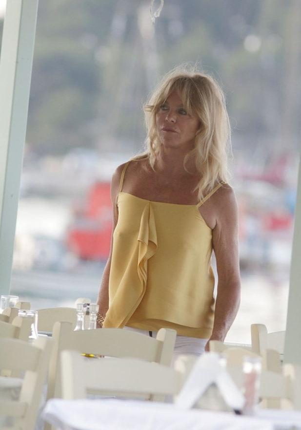 25P Sex Symbols you may have forgotten - Goldie Hawn