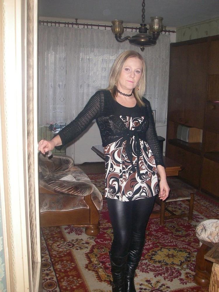 25P Private Amateur - Stiefelnutten