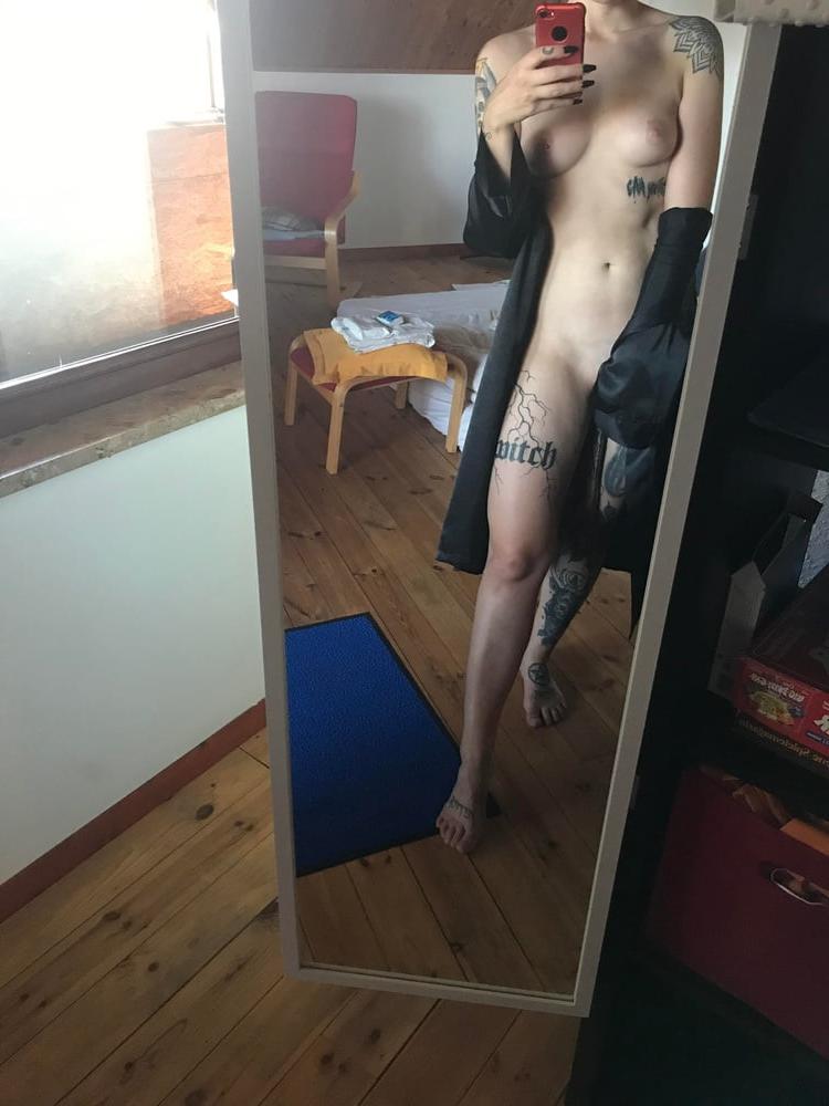 25P Alt Girls 193