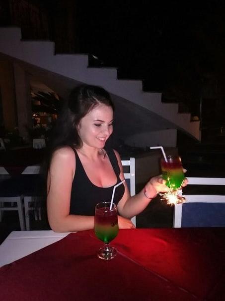 10P Sexy girls