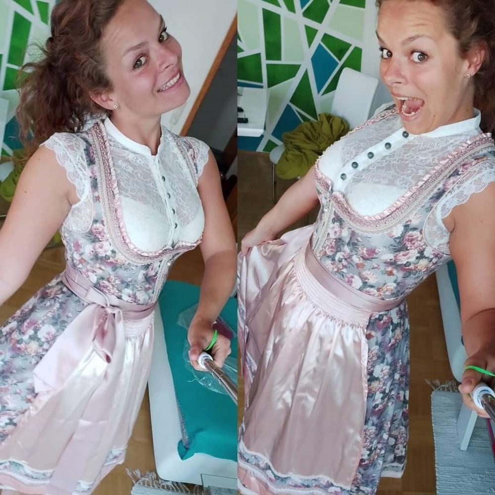 25P Sexy Dirndl Girls 405