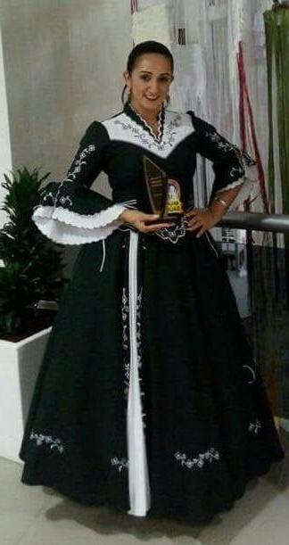 25P CARMEM DANCE TEACHER