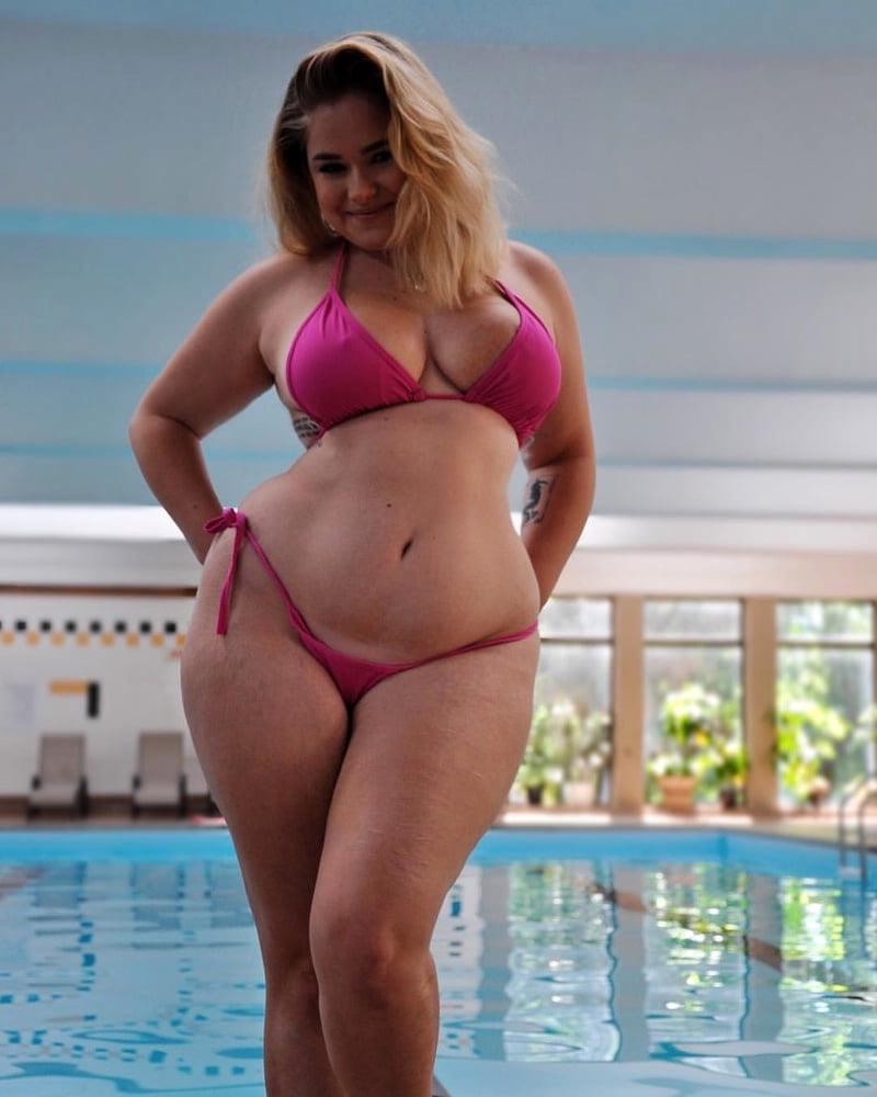 25P Girls I Like 156, Summer Girls