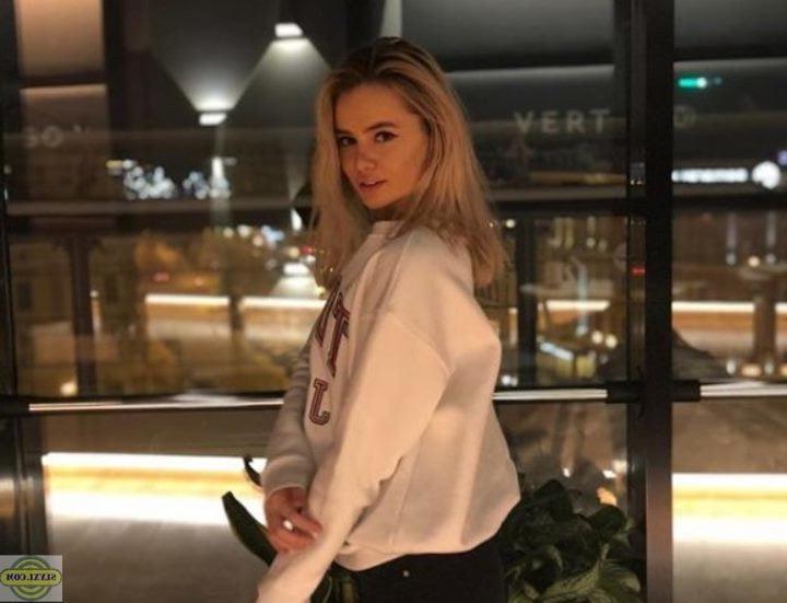 10P submitted girlfriend
