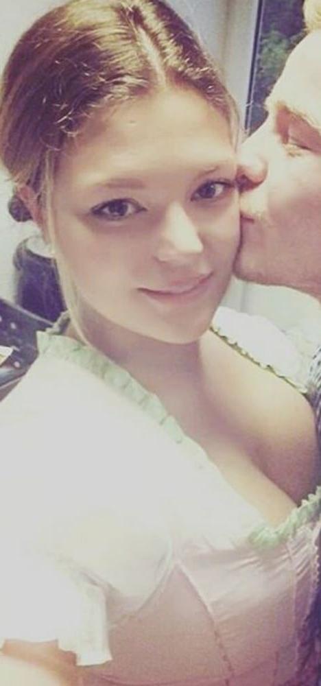 25P Sexy Dirndl Girls 396