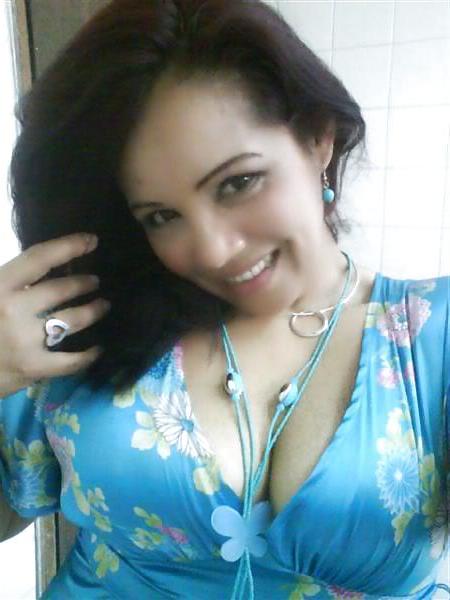 25P Cum on her face 3