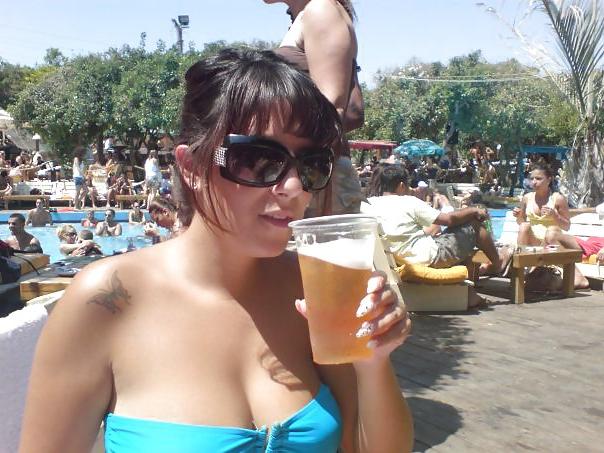 25P Cum on her face 3