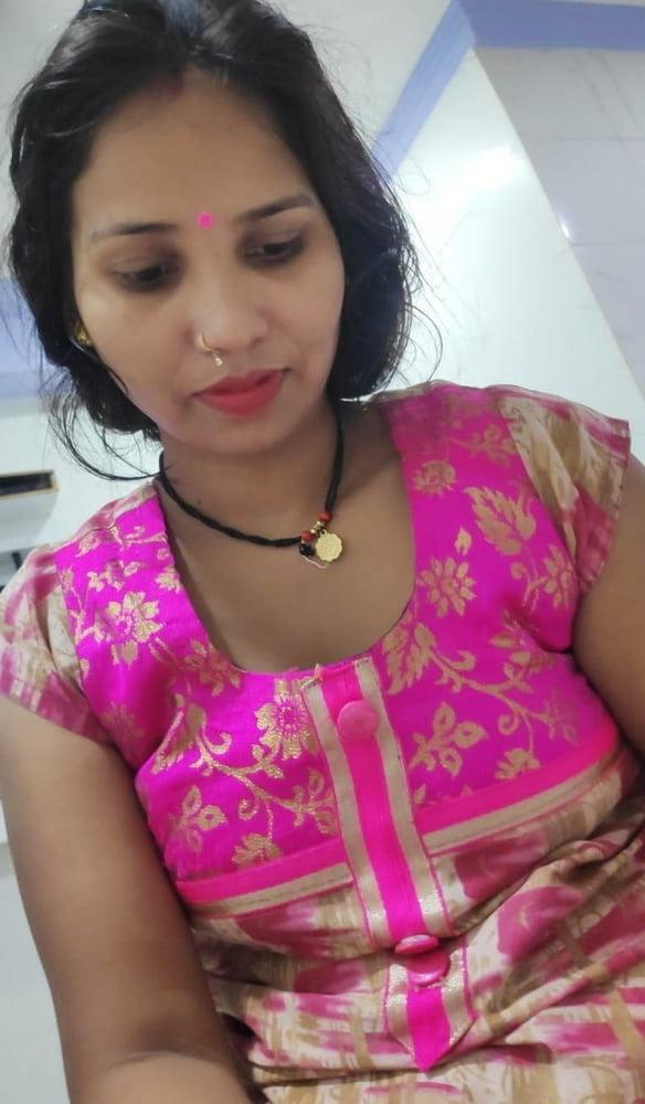 25P Desi North Indian Wife Cheating on Husband