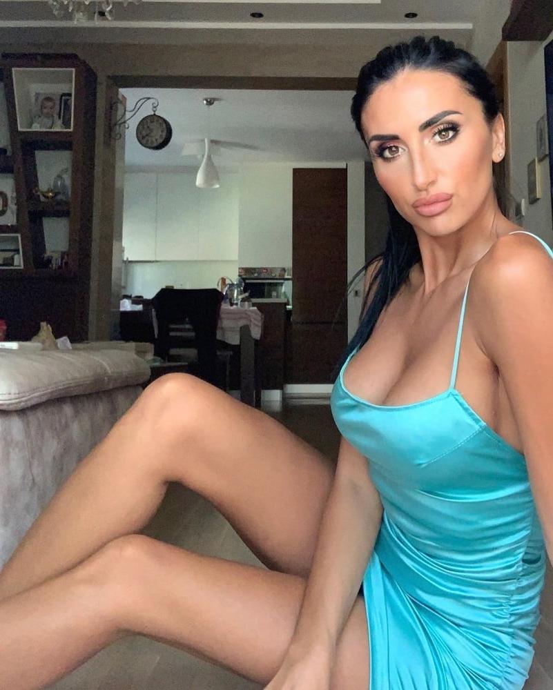 21P Beautifull Danica for cumshot 0-24
