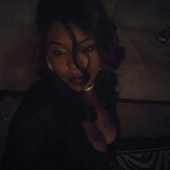 25P Thick Black Hoe