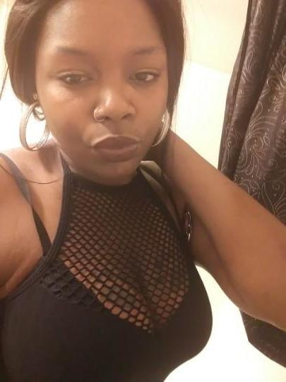 25P Thick Black Hoe